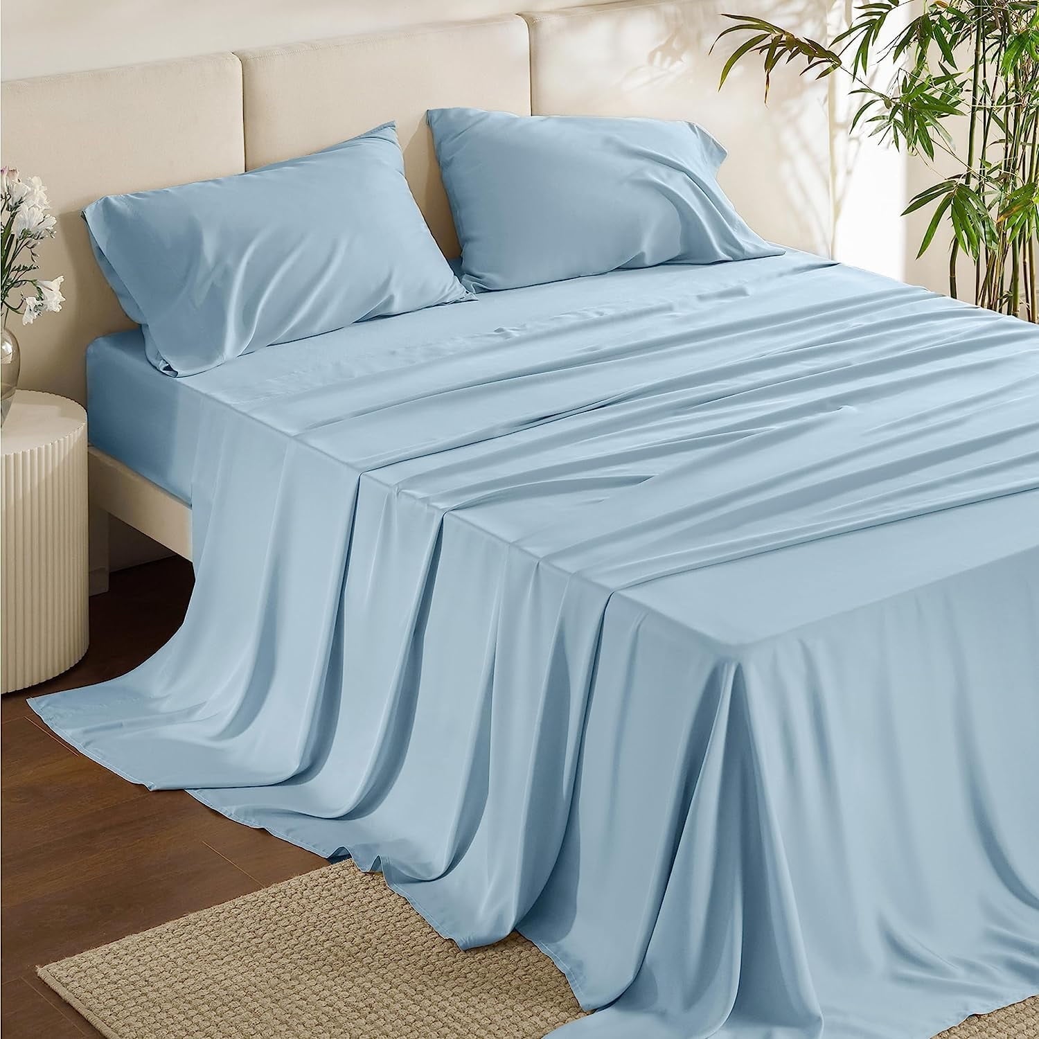 Bedsure Queen Cooling Bed Sheets Set Rayon Derived from Bamboo Hotel Luxury Silky Breathable Bedding Sheets Pillowcases Teal Blue