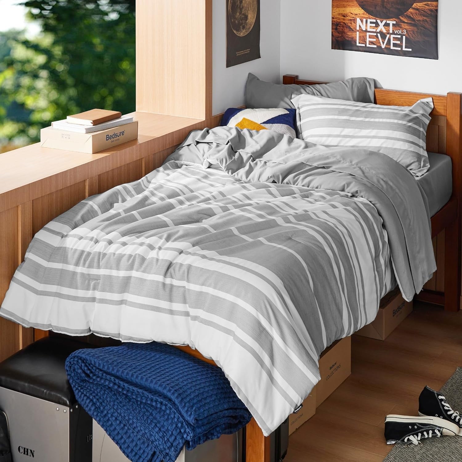 U by Bedsure Twin Comforter Set 5 Pieces, Gray White Striped Twin Bedding Sets All Season Bed Set, Twin Bed in a Bag with Comforter, Sheets, Pillowcase & Sham