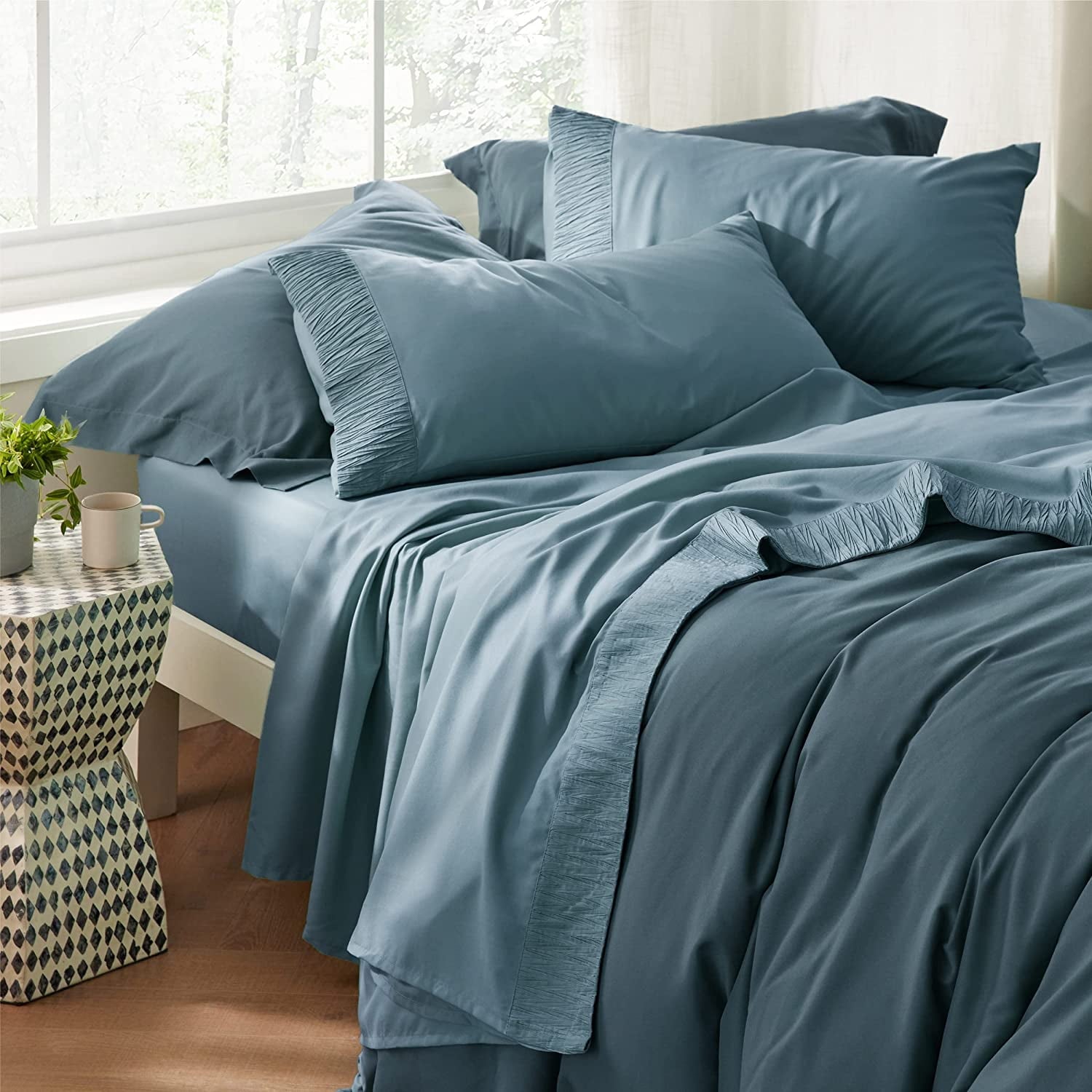 U by Bedsure 4 Pieces Hotel Luxury Grey Blue Sheets Fulasy Care Polyester Microfiber material Cooling Bed Sheet Set