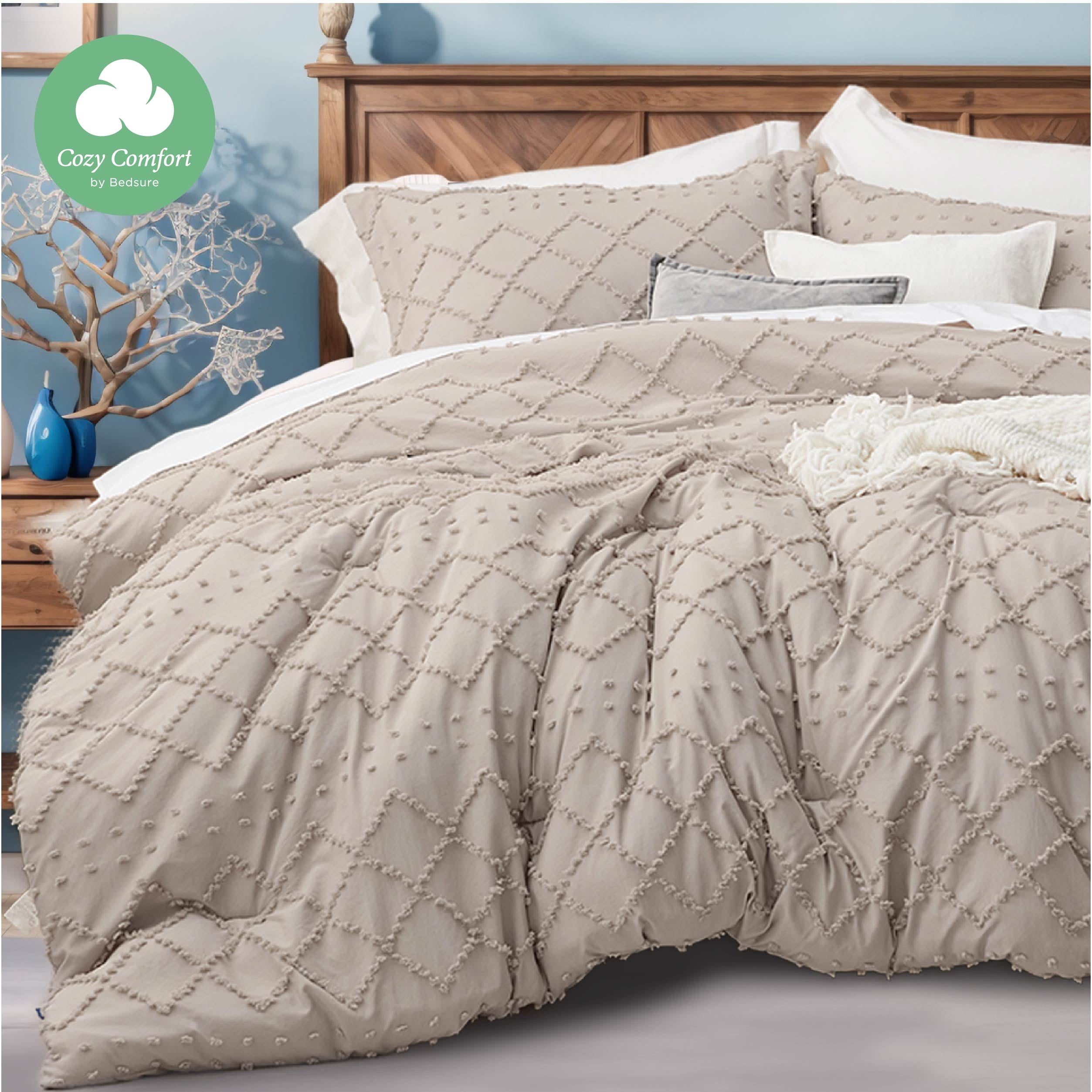 Cozy Comfort Comforter Set Boho Tufted Shabby Chic Bedding Comforter Set 3 Pieces Vintage Farmhouse Bed Set for All Seasons Soft Bedding Set with 2 Pillow Shams King Natural