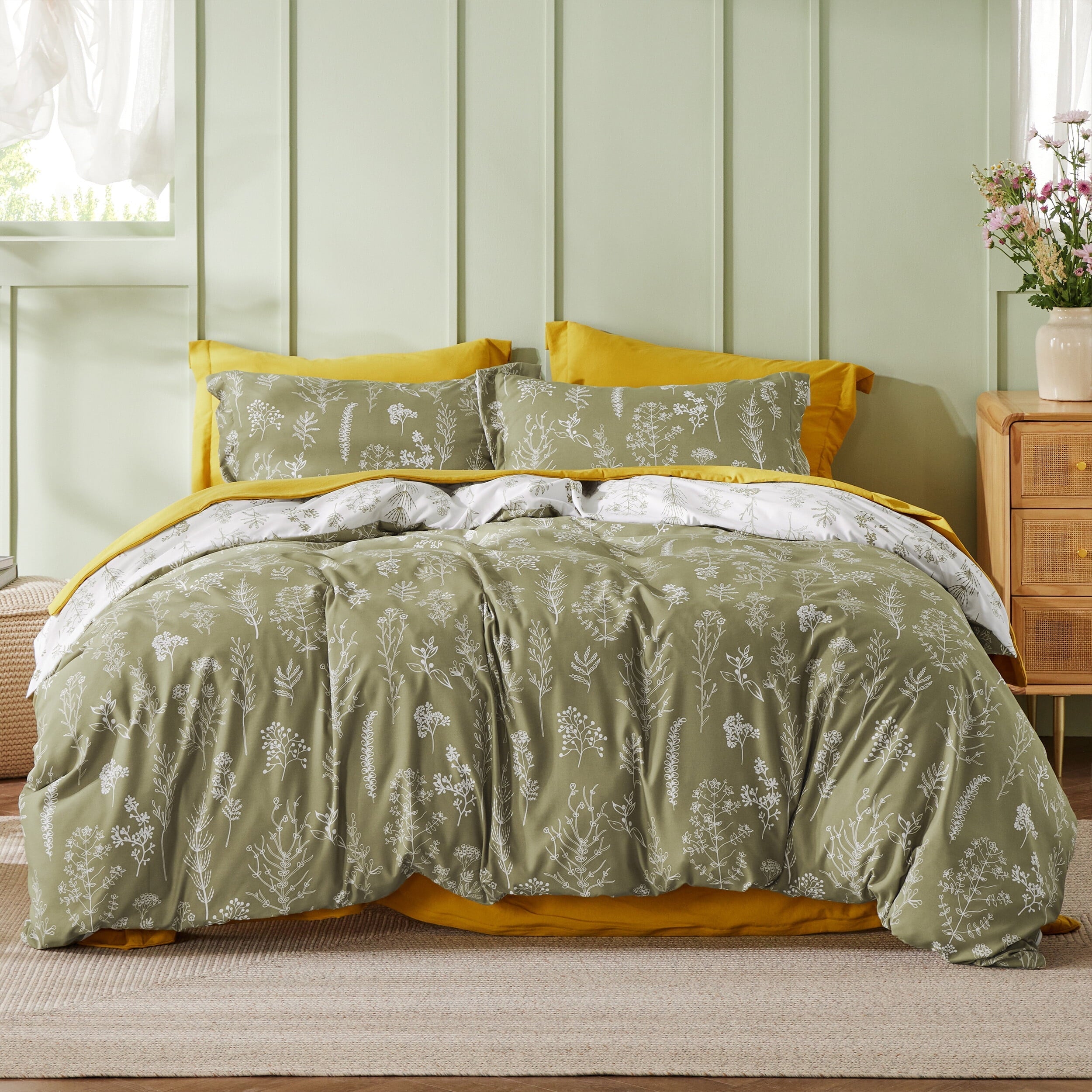 Cozy Comfort 3 Pieces Comforter Sets, 1 Soft Reversible Botanical Flowers Comforter and 2 Pillow Shams, Olive Green, Twin Size