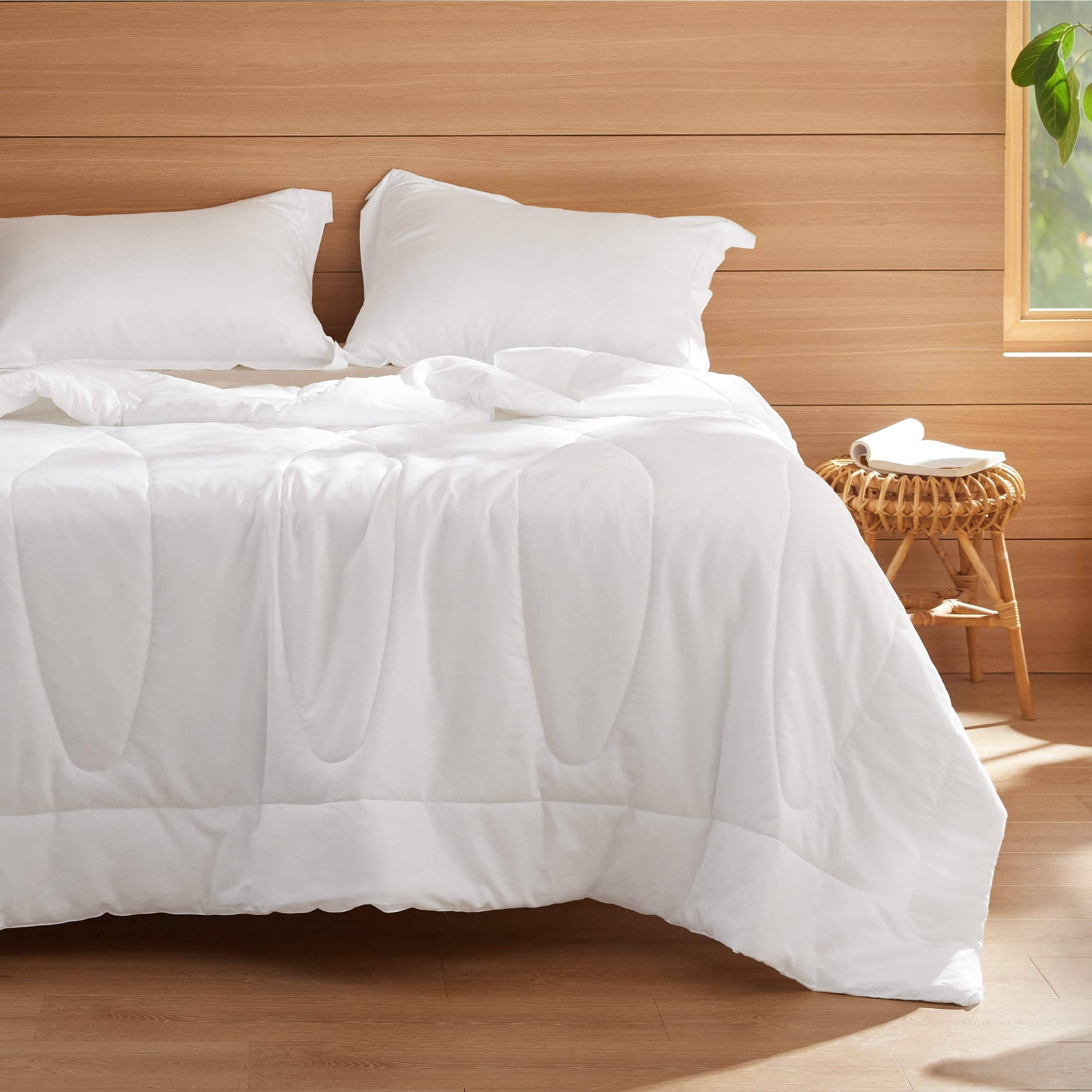 Cozy Comfort Comforter Duvet Insert Twin - Summer Down Alternative Bedding Comforter with Corner Tabs, 68x88 inches, White