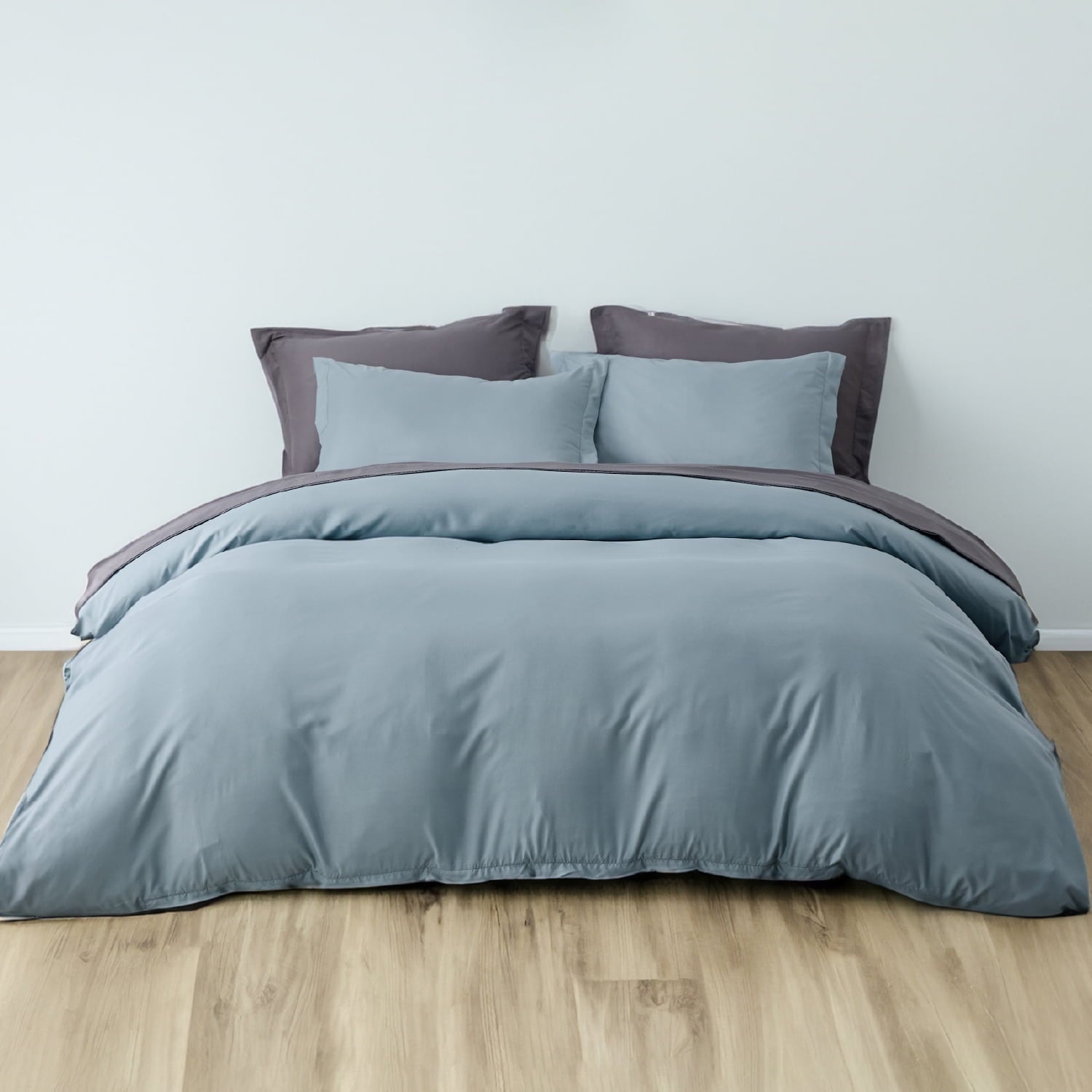 Cozy Comfort by Bedsure King Grayish Blue polyester microfiber material Duvet Covers 3 Pieces , 1 Duvet Cover 104x90 and 2 Pillow Shams