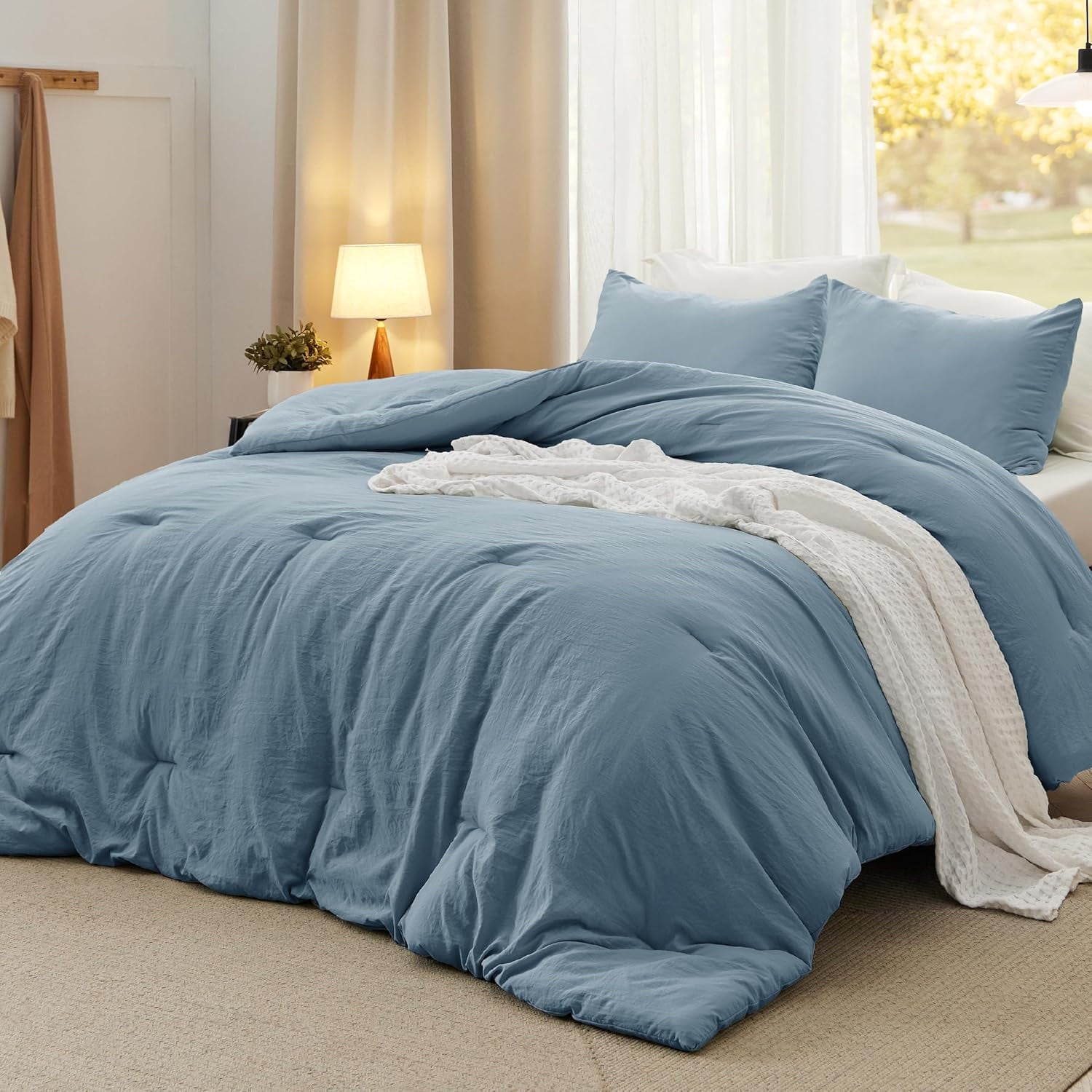 U by Bedsure 3 Pieces Queen Comforter Bedding Set Grey Blue Comforter Set for All Seasons 1 Lightweight Prewashed Comforter and 2 Pillowcases Queen Grey Blue