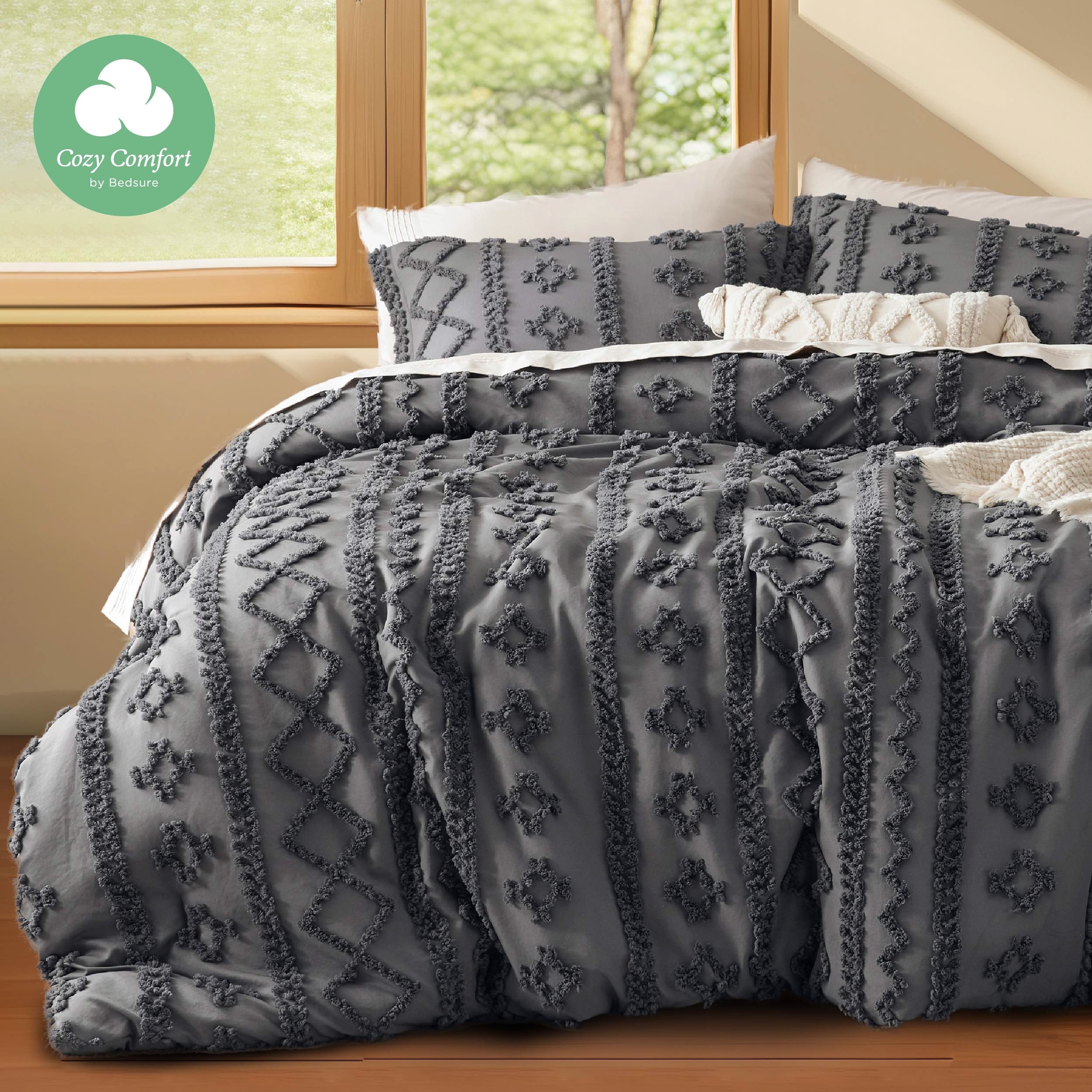 U by Bedsure Tufted Boho Comforter Set 3 Pieces Farmhouse Shabby Chic Embroidery Bed Set Soft Jacquard Comforter for All Seasons Queen Dark Grey