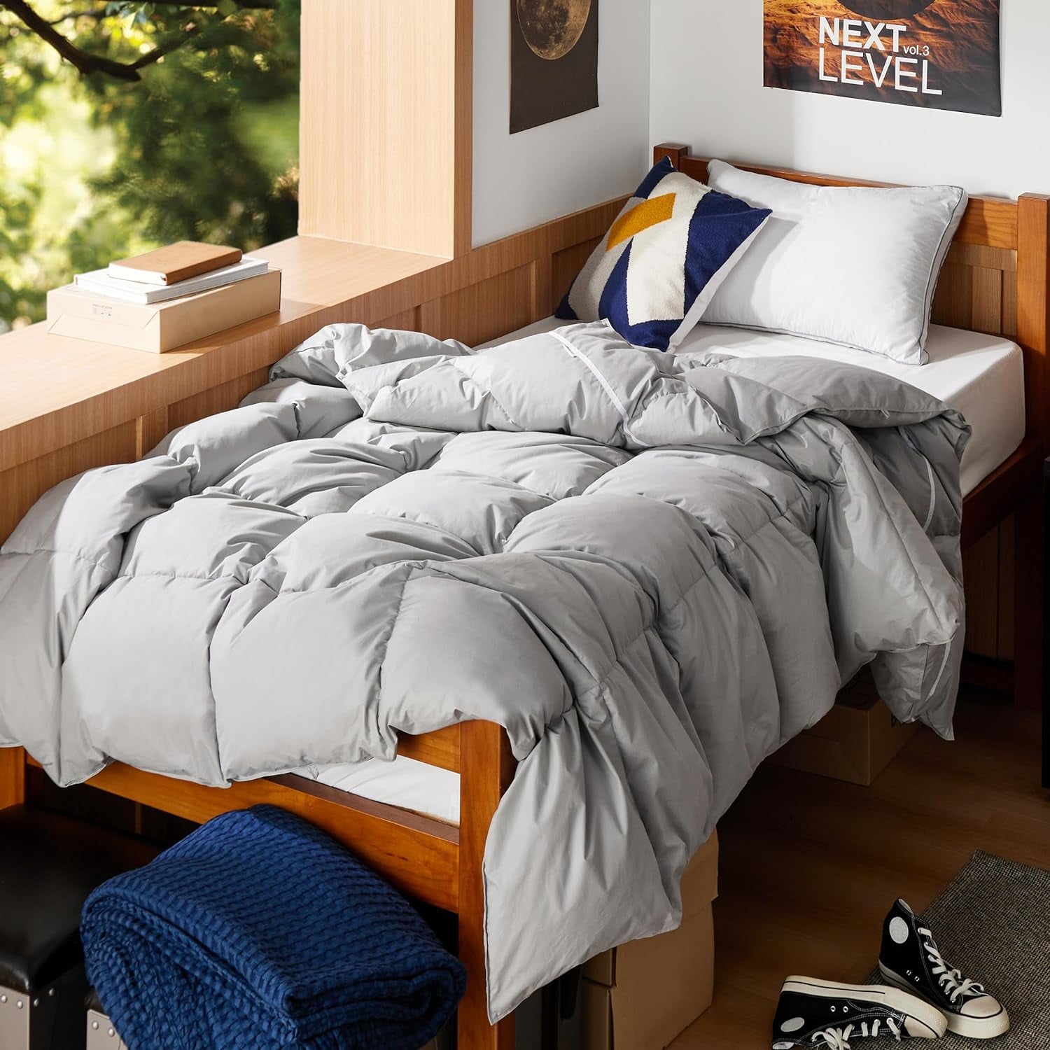 Bedsure Twin Goose Feather Down Comforter Dorm Bedding  Medium Weight Down Duvet Insert with 8 Corner Tabs 68 x90 Grey