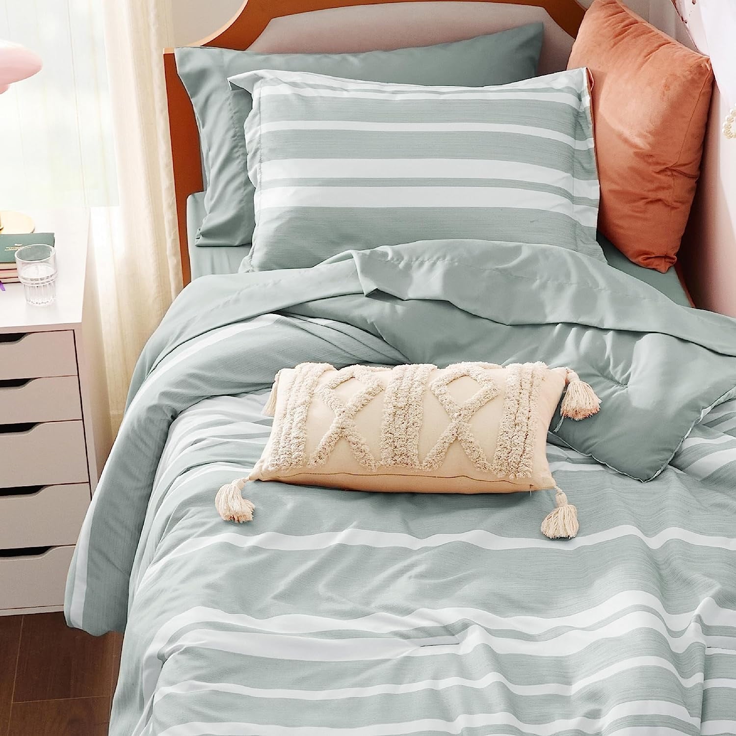 Cozy Comfort Bed in a Bag Twin XL Size 5 Pieces, Green White Striped Bedding Comforter Sets All Season Bed Set with 1 Pillow Sham, Flat Sheet, Fitted Sheet and 1 Pillowcase