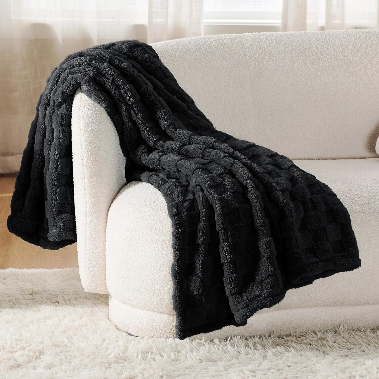 Cozy Comfort Black Fleece Blanket for Couch - Super Soft Cozy Twin Blankets for Women,Girls, 60x80 Inches