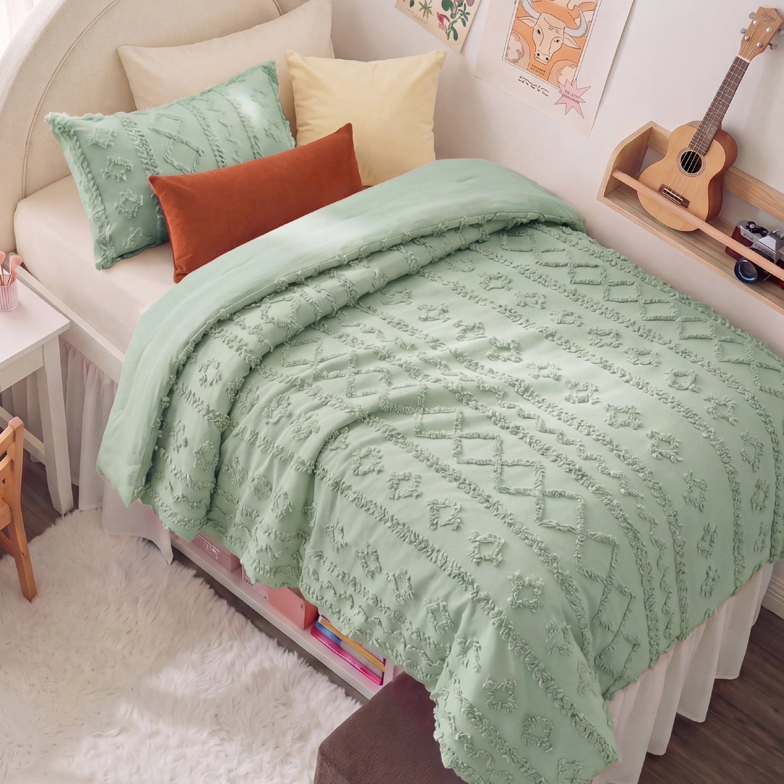 U by Bedsure Tufted Boho Twin/Twin XL Comforter Set, 2 Pieces Farmhouse Shabby Chic Embroidery Bed Set, Soft Jacquard Green Comforter for All Seasons, Aqua Gray New