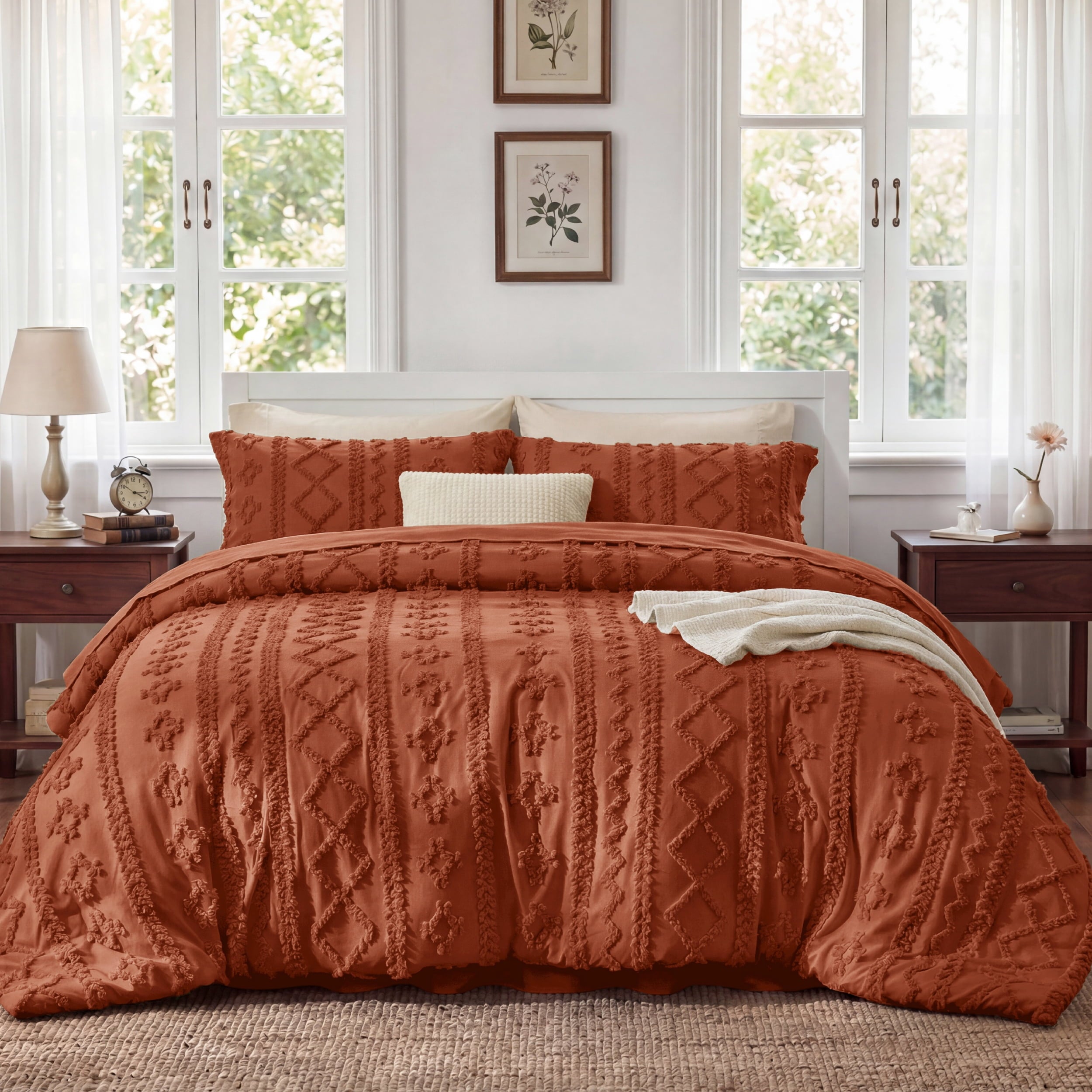 U by Bedsure Queen Tufted Boho Comforter Set, 3 Pieces Farmhouse Shabby Chic Embroidery Brown Bed Set, Soft Jacquard Comforter for All Seasons, Potter's Clay New