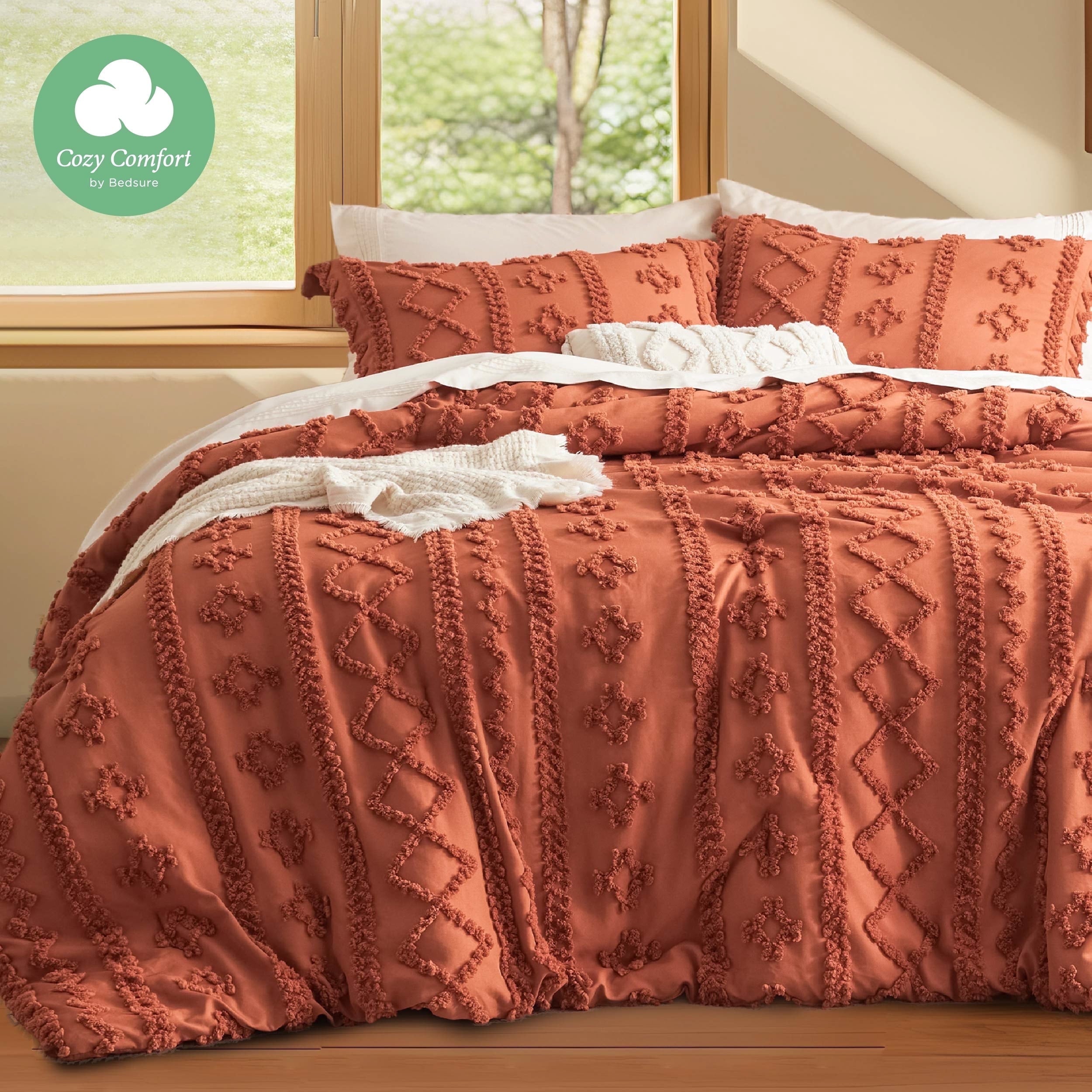 U by Bedsure Tufted Boho Comforter Set, 2 Pieces Farmhouse Shabby Chic Embroidery Bed Set, Soft Jacquard Comforter for All Seasons,Twin,Potter's Clay