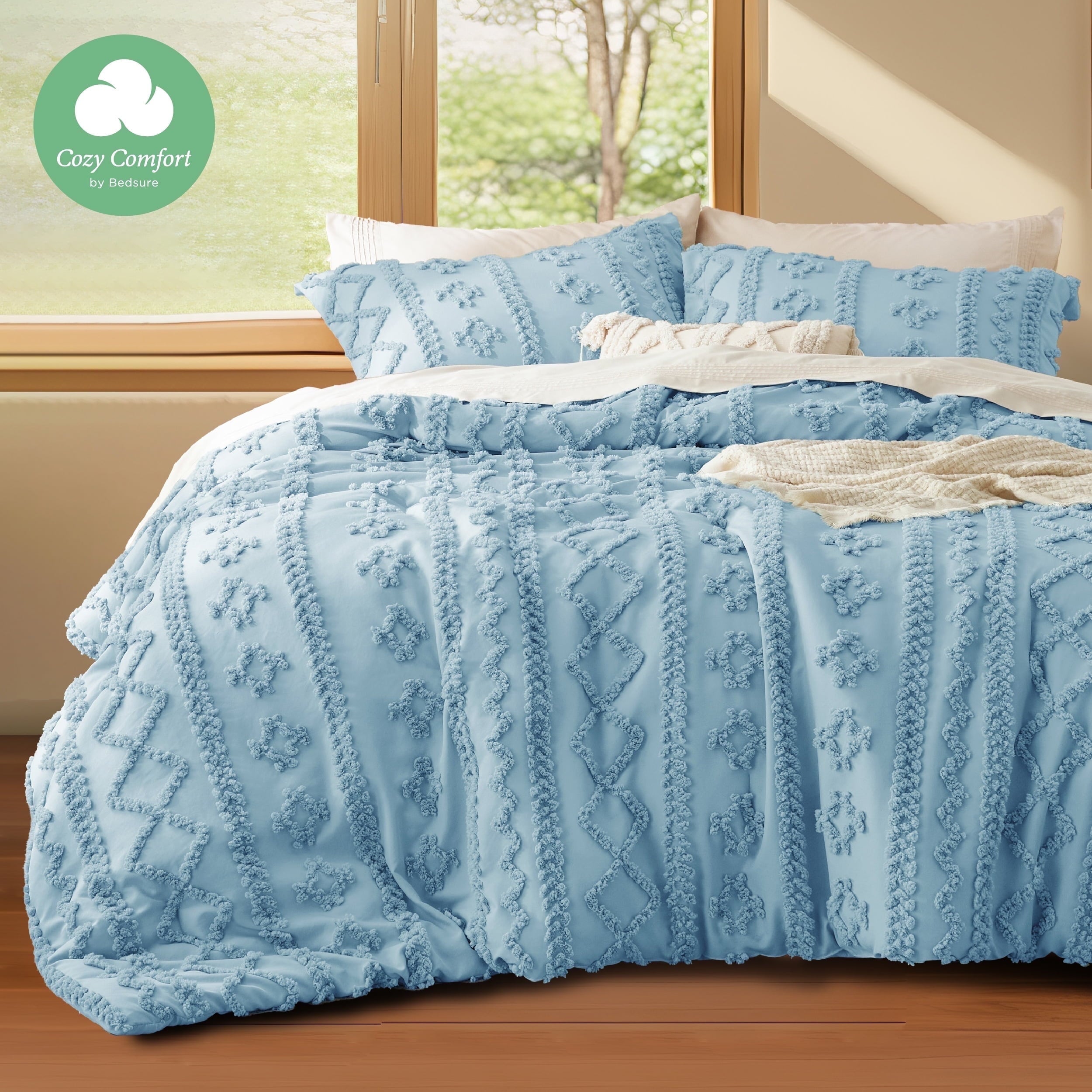 U by Bedsure Tufted Boho Comforter Set, 3 Pieces Farmhouse Shabby Chic Embroidery Bed Set, Soft Jacquard Comforter for All Seasons,King,Winter Sky