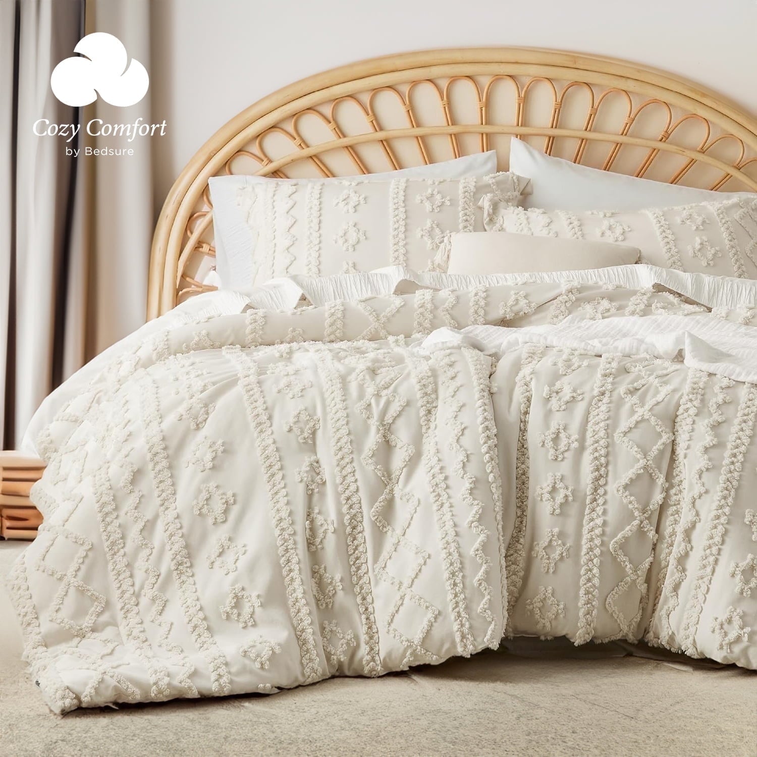 U by Bedsure Tufted Boho Comforter Set King, Beige, 3 Pieces Farmhouse Shabby Chic Embroidery Bed Set, Soft Jacquard Comforter for All Seasons