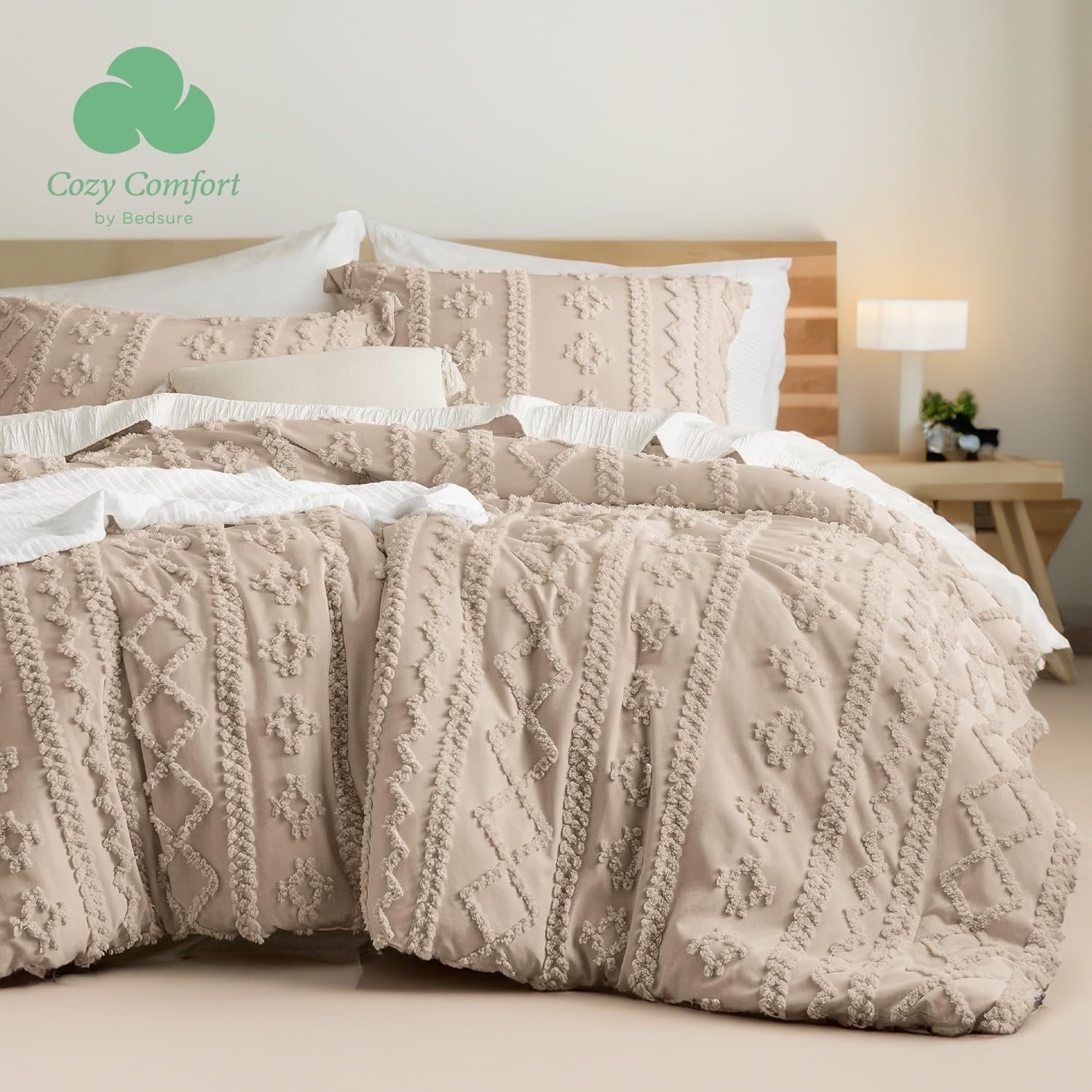 U by Bedsure Tufted Boho Comforter Set King, Khaki, 3 Pieces Farmhouse Shabby Chic Embroidery Bed Set, Soft Jacquard Comforter for All Seasons