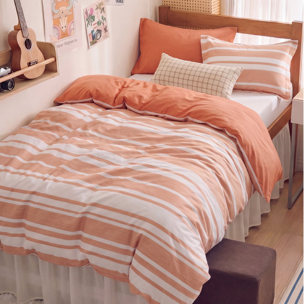 U by Bedsure Twin/Twin-XL Comforter Set Burnt Orange, 5 Pieces Reversible Bed in a Bag, Striped Dorm Bedding Set, All-Season New