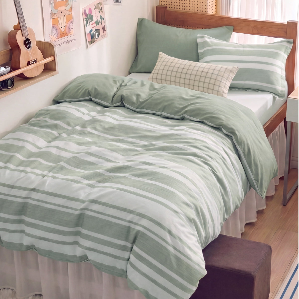U by Bedsure Twin/Twin-XL Comforter Set Sage Green, 5 Pieces Reversible Bed in a Bag, Striped Dorm Bedding Set, All-Season New