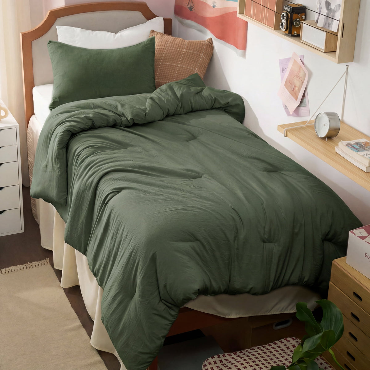 U by Bedsure 2 Pieces Twin Comforter Bedding Set, Bronze Green Bed Comforter Set for All Seasons, 1 Lightweight Prewashed Twin XL Comforter and 1 Pillowcases New