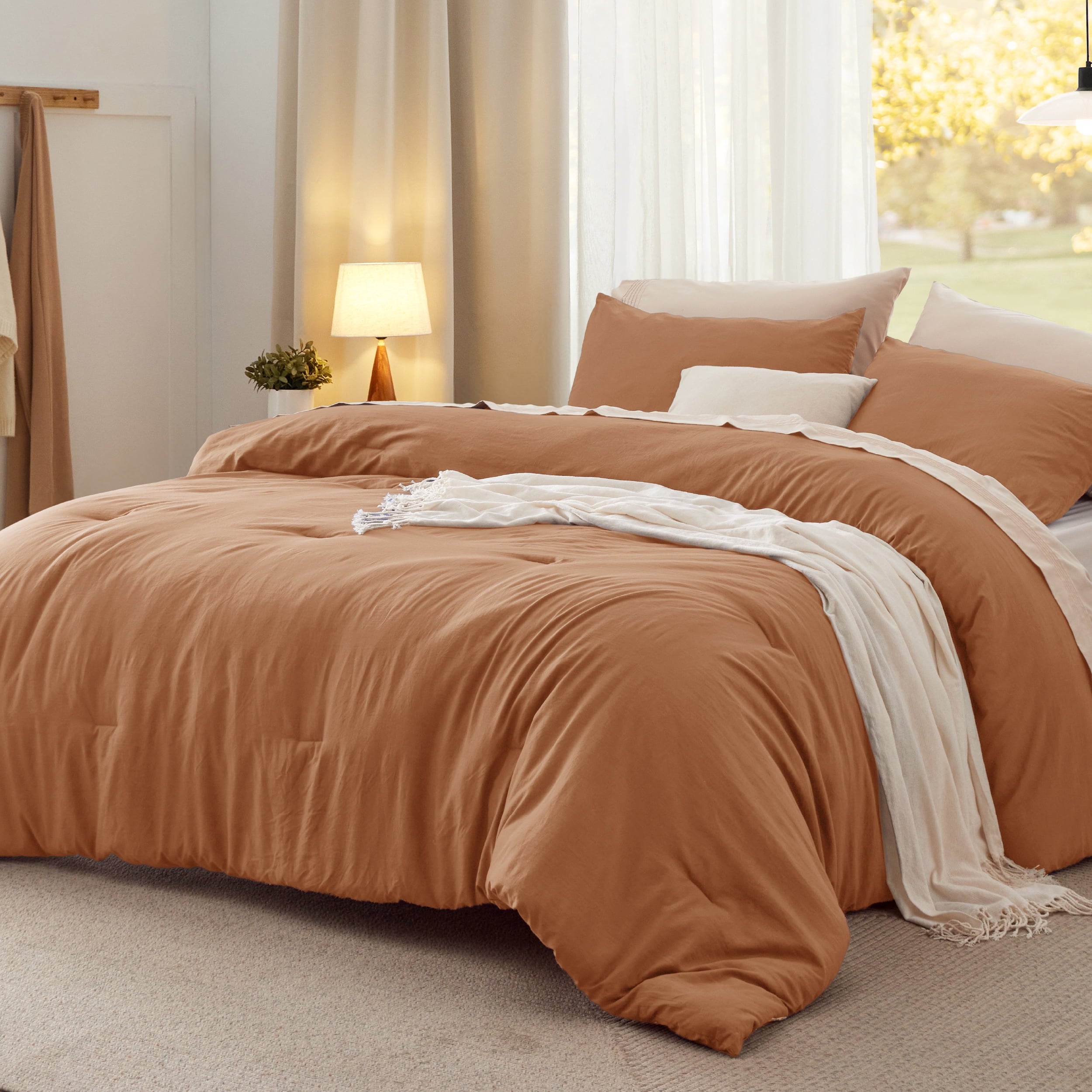 U by Bedsure 3 Pieces Queen Comforter Bedding Set, Caramel Comforter Set for All Seasons, 1 Lightweight Prewashed Comforter and 2 Pillowcases