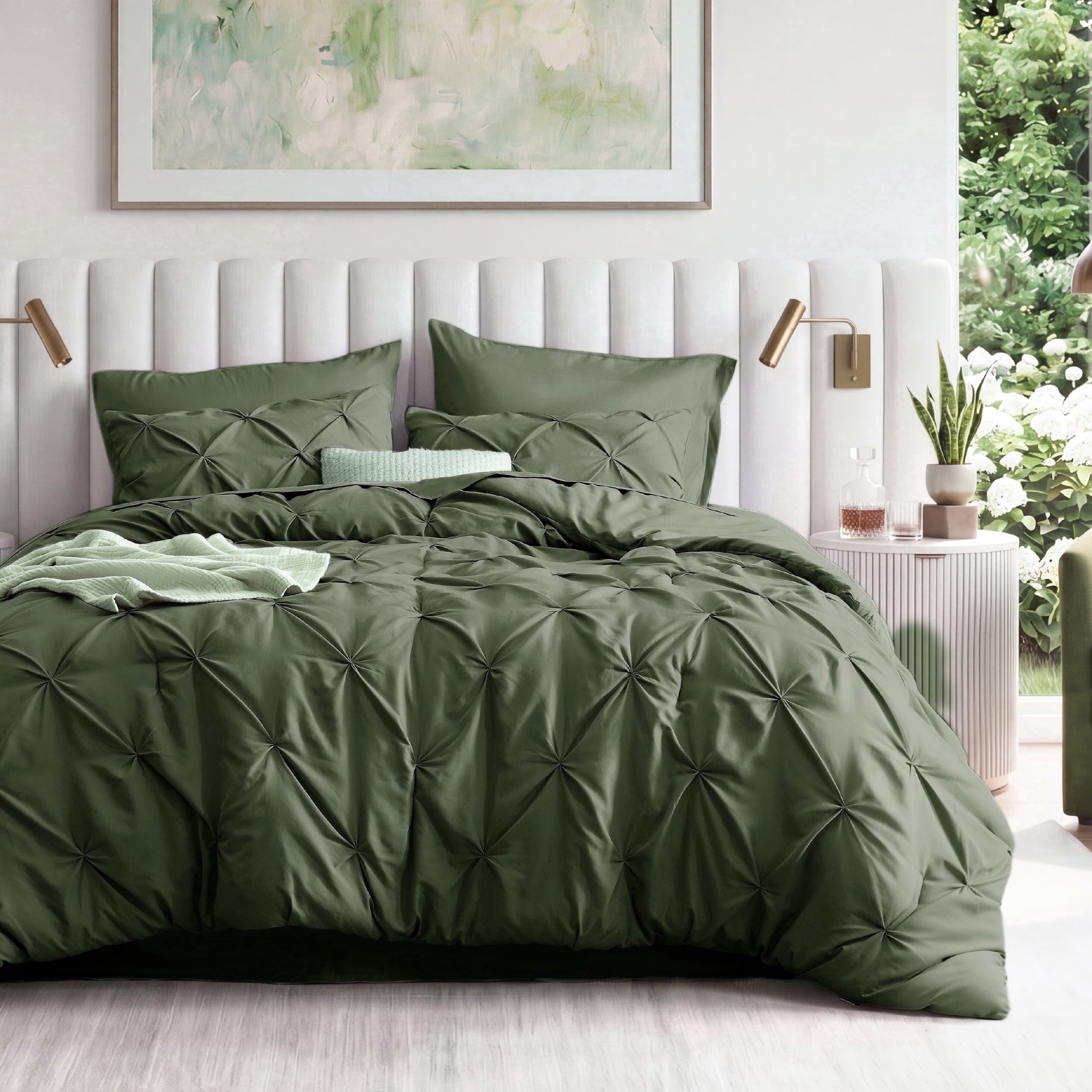 U by Bedsure Queen Comforter Set Olive Green, Bed in a Bag Queen Size Bedding, 7 Pieces Pinch Pleat All Season Comforter with Sheets, Pillowcases & Shams New