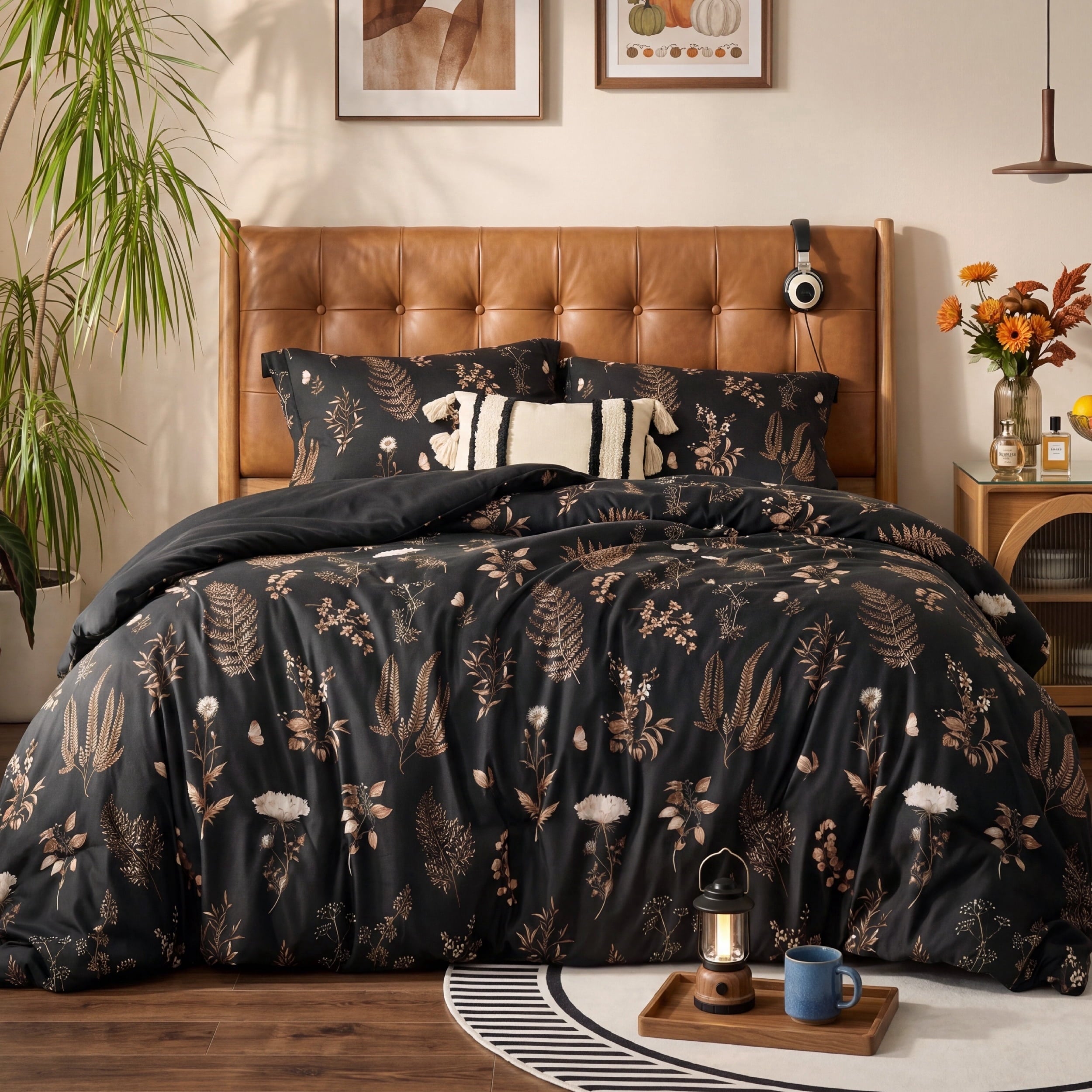 U by Bedsure Cute Black Comforter Set 3 Pieces King Size Floral Comforter Sets, Boho Bedding for All Seasons, Soft Breathable Reversible Botanical Flowers Comforter with 2 Pillow Shams New