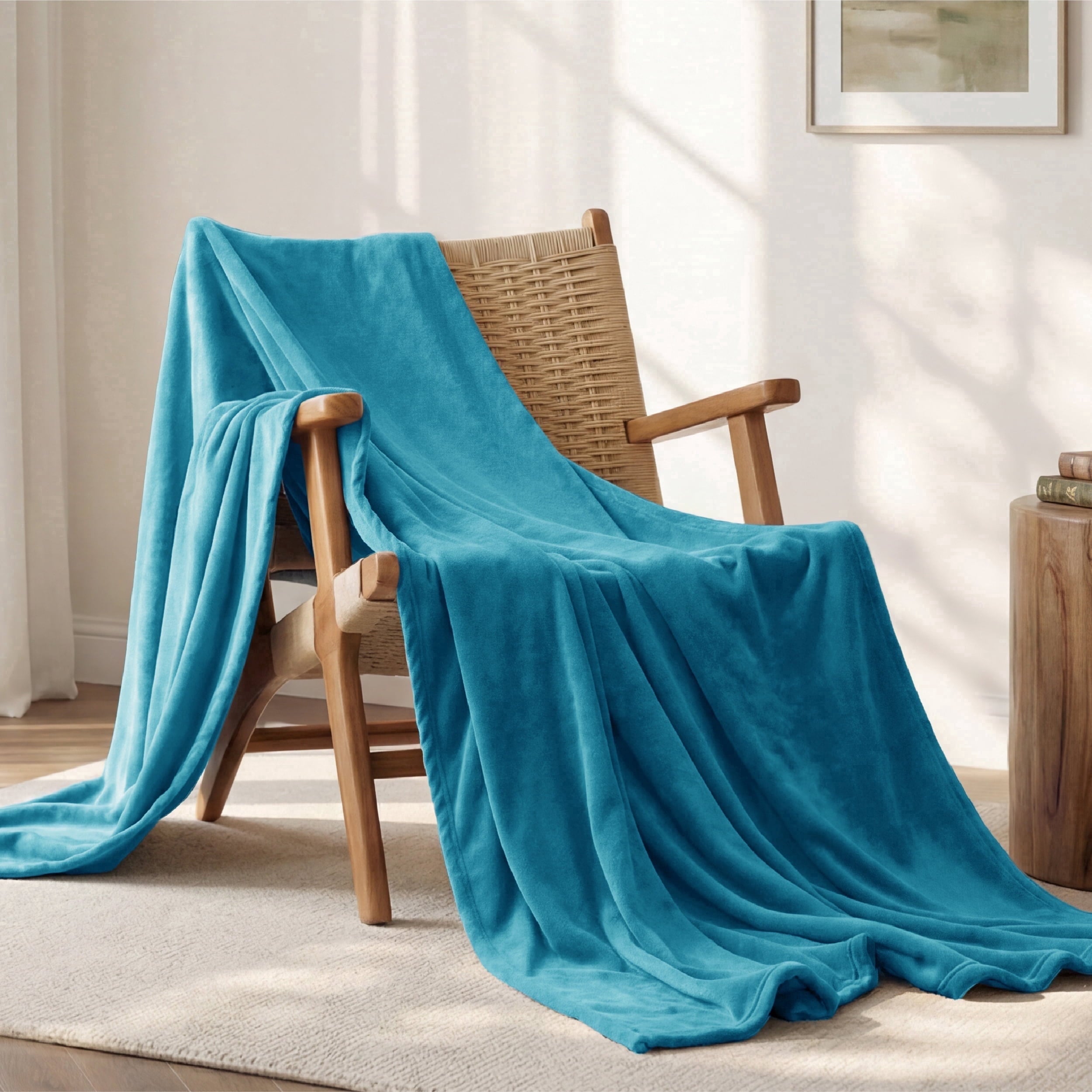 U by Bedsure Fleece Blanket Twin/Twin-XL Blanket Navy Blue, Soft Lightweight Cozy Twin/Twin-XL Blankets,60x80 inches New