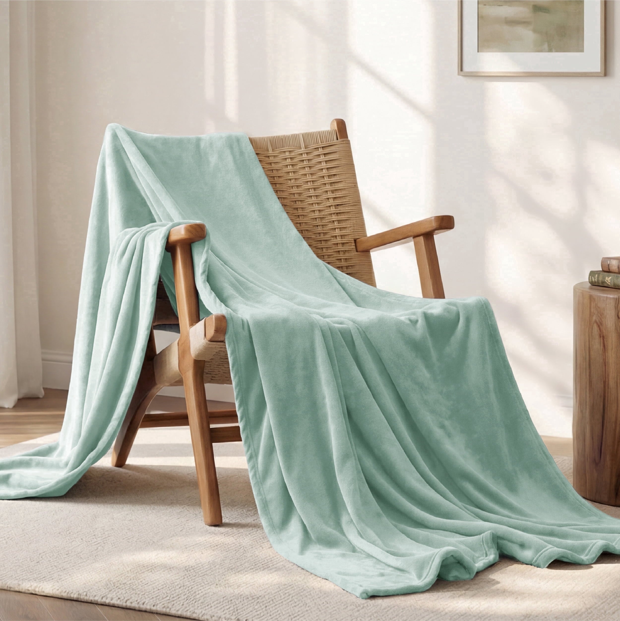 U by Bedsure Fleece Blankets Twin/Twin-XL Size Sage Green, Lightweight Plush Fuzzy Cozy Soft, 60x80 inches New