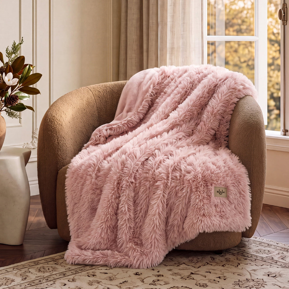 U by Bedsure Faux Fur Throw Blanket for Couch, Extra Soft Fuzzy Fluffy Shaggy Blanket, Warm Cozy Plush Fleece Throw, 50x60 Winter Blanket, Pink New