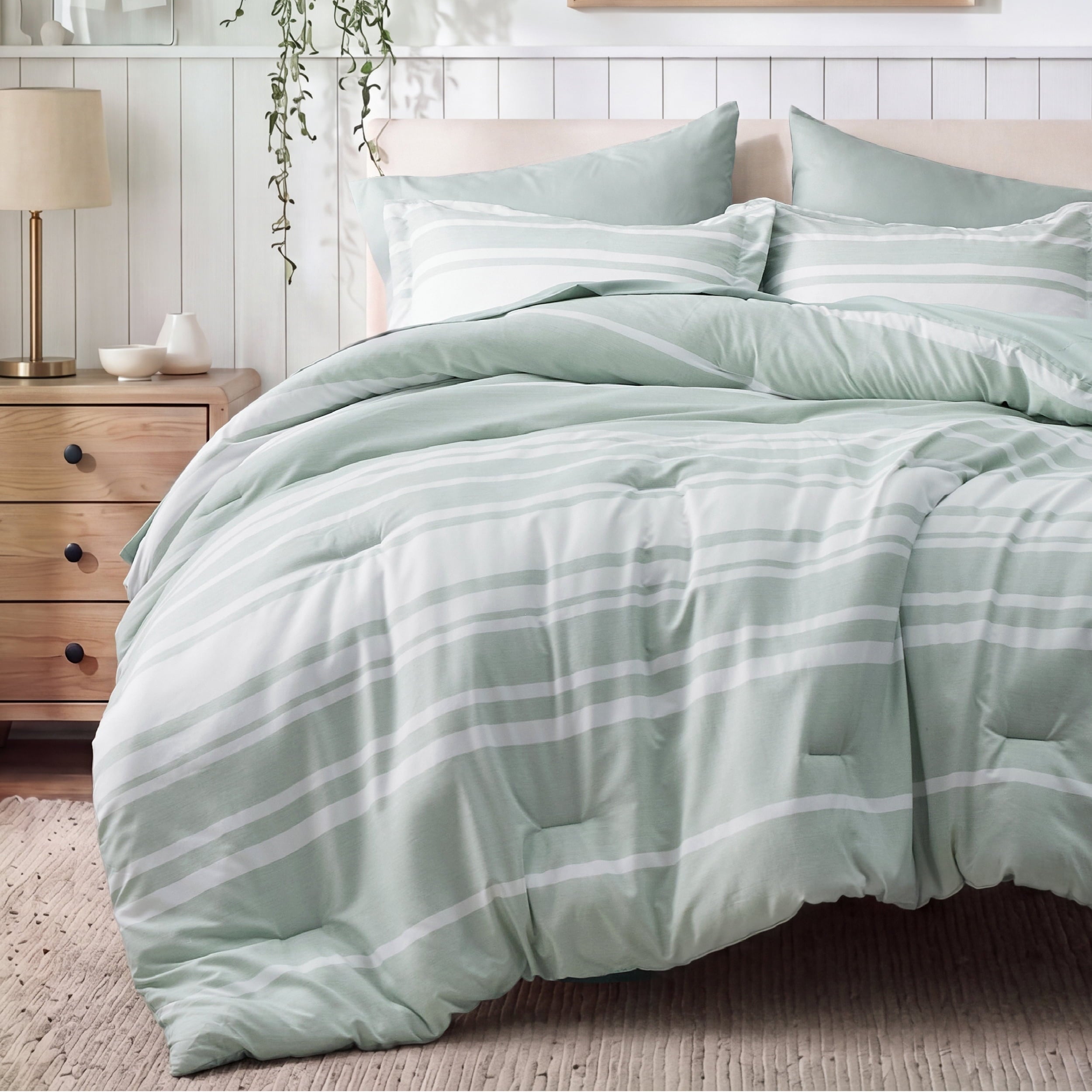 U by Bedsure Full Comforter Set Sage Green, Bed in a Bag Full Size Bedding 7-Pieces, Striped Bedding Set for All Seasons New