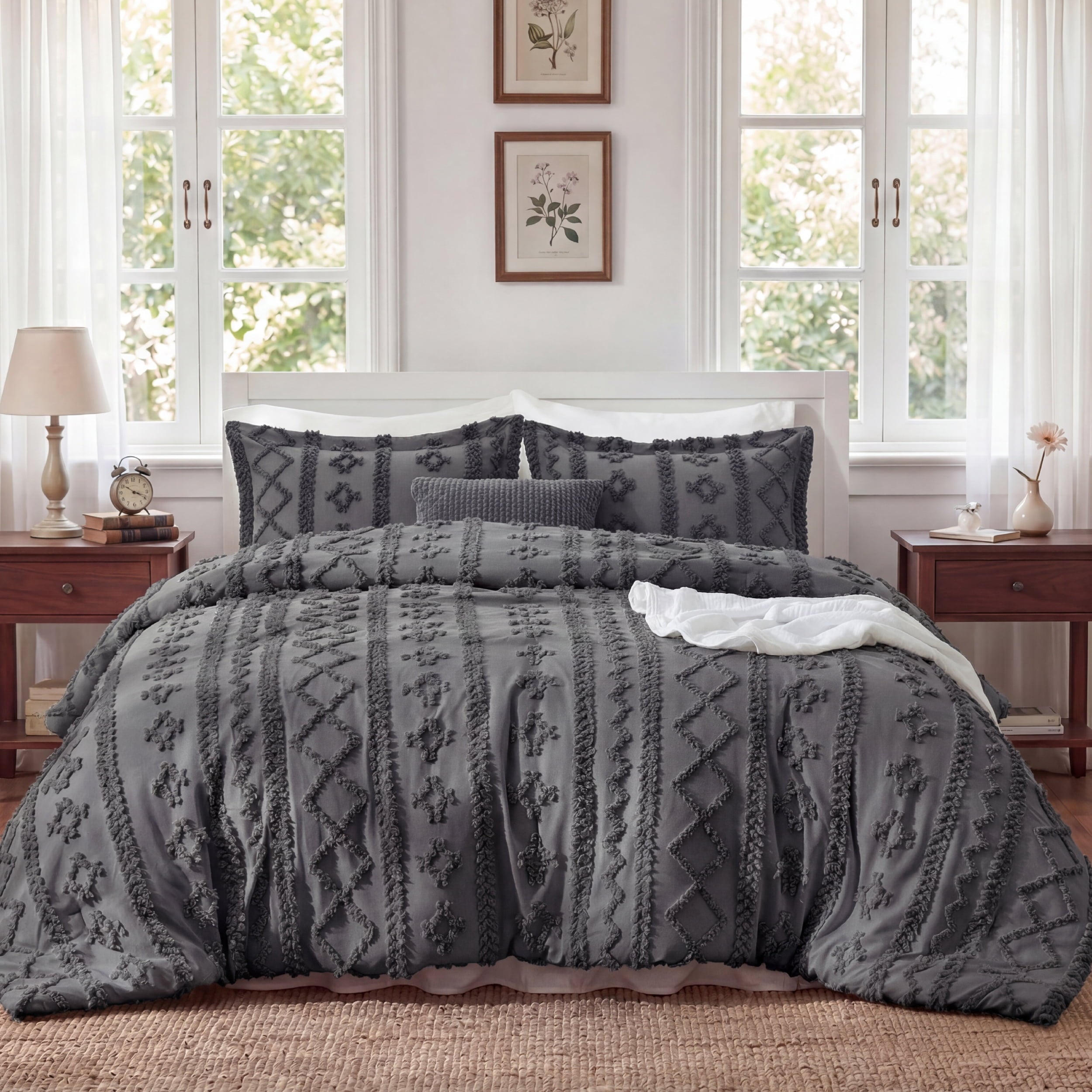 U by Bedsure Tufted Boho King Comforter Set, 3 Pieces Farmhouse Shabby Chic Embroidery Bedding Set, Soft Jacquard Dark Grey Comforter for All Seasons New
