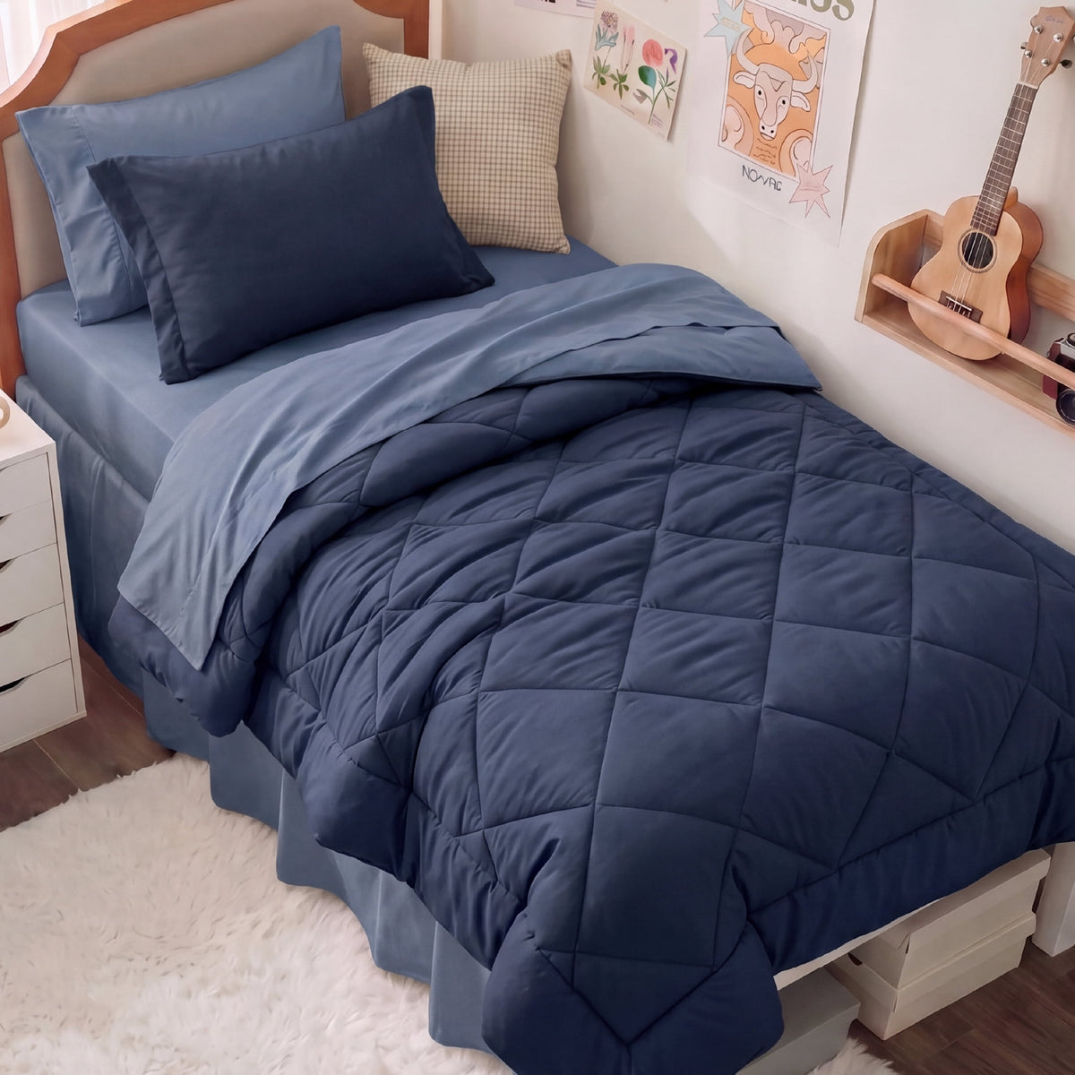 U by Bedsure Twin/Twin-XL Comforter Set, 5 Pieces Bed in a Bag, Reversible Lightweight Dorm Bedding Set, Navy New