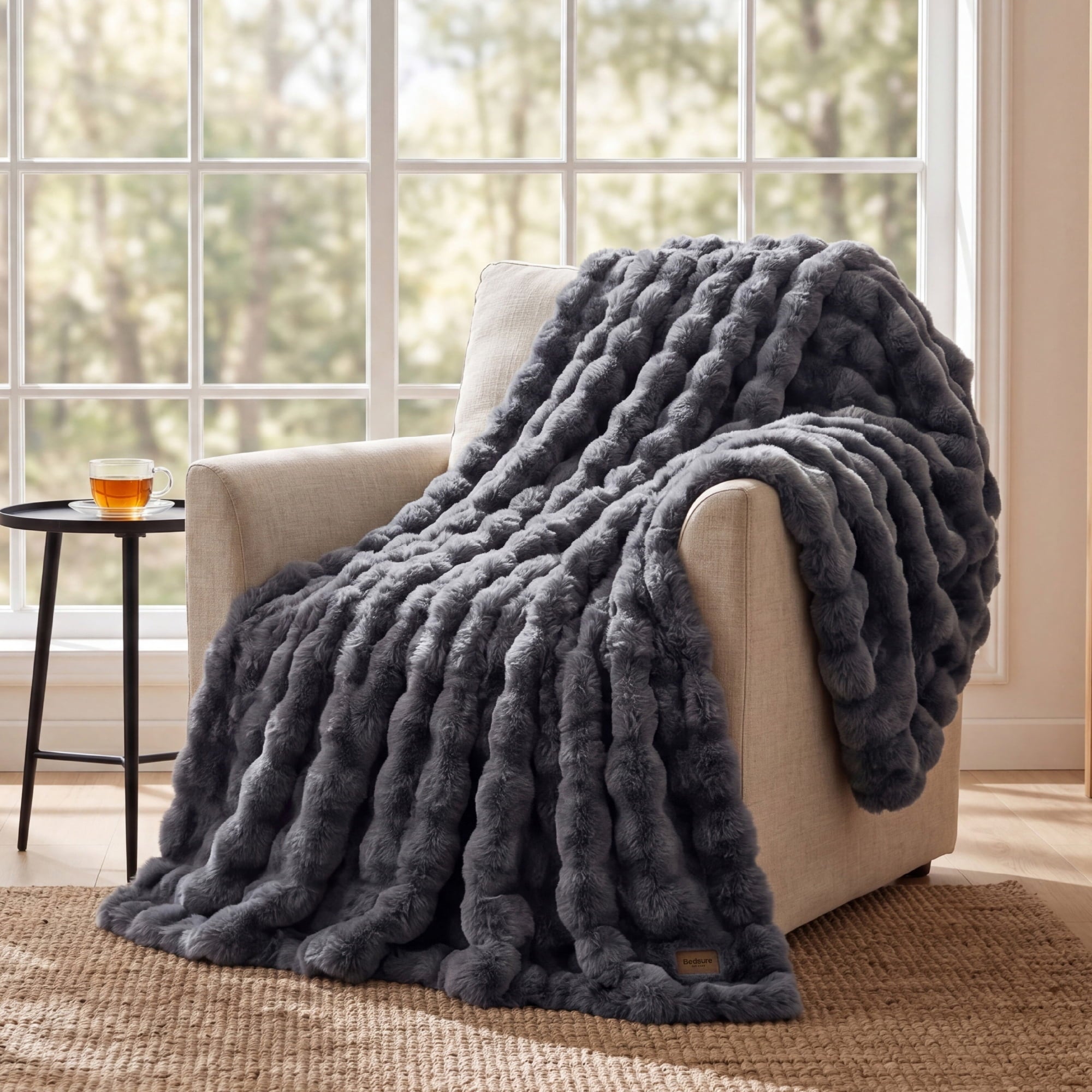 U by Bedsure GentleSoft Fluffy Fuzzy Throw Blanket - Soft Cozy Fleece Faux Fur for Couch, Minky Velvet Bed Cover, Women Birthday Gift, Night Owl Room Decor,50x60 Inches