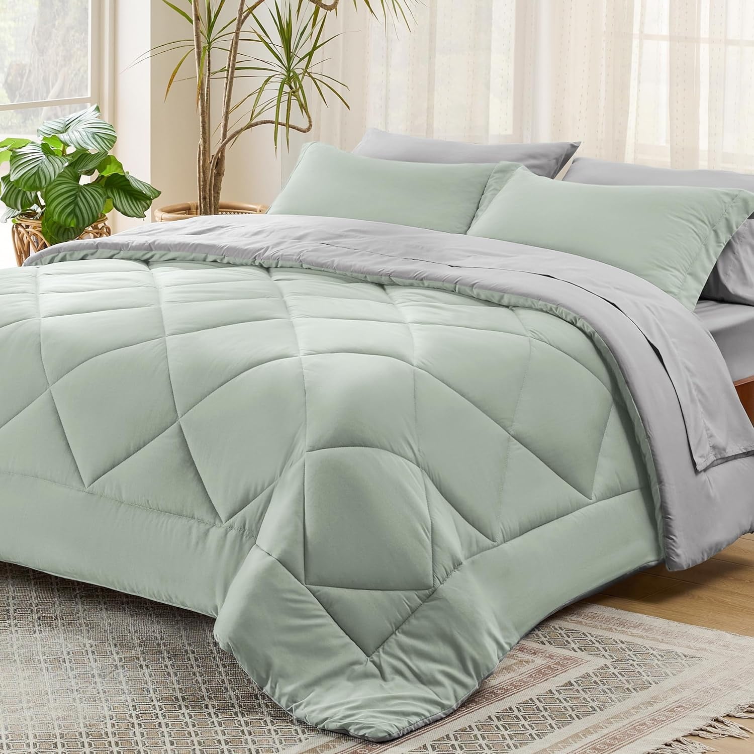 Cozy-Comfort-7-Pieces-Sage-Green-Fashion-Comforter-Bedding-Sets-Queen