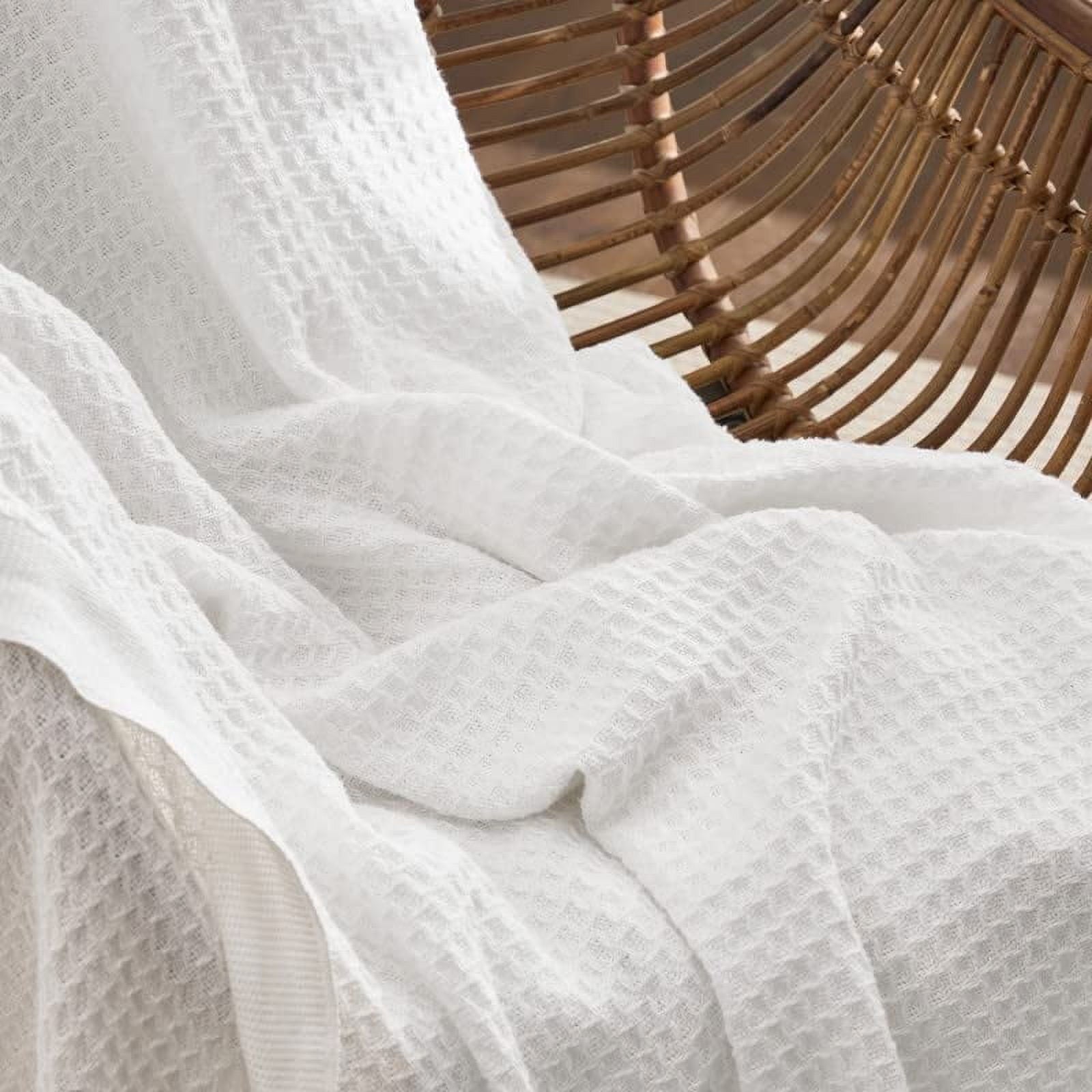 Cozy Comfort 100% Cotton Blankets King 405GSM Waffle Weave Blankets for All Seasons White 104x90 inches