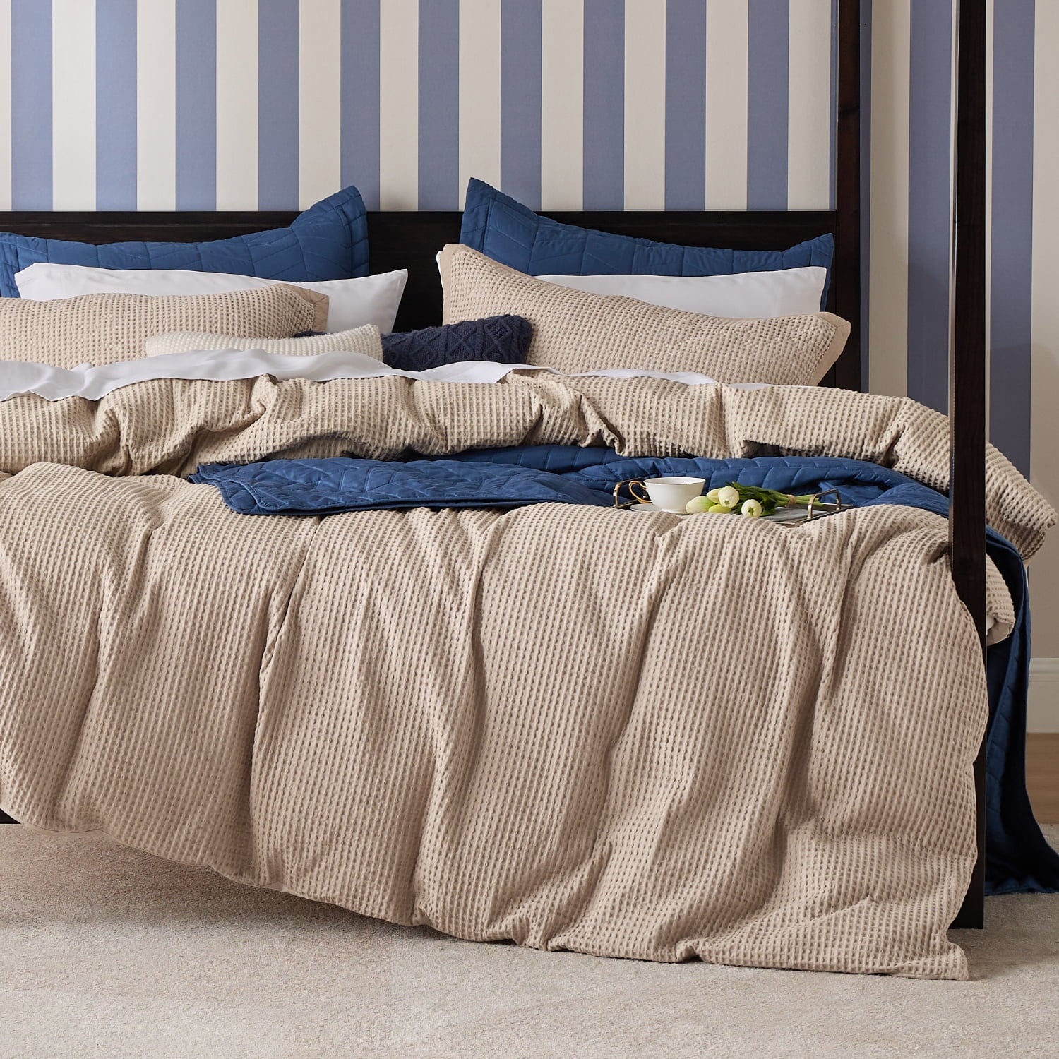 Cozy Comfort Cotton Duvet Cover King - 100% Cotton Waffle Weave Khaki Duvet Cover Soft And Breathable Tan Duvet Cover Set For All Season (King 104X90)