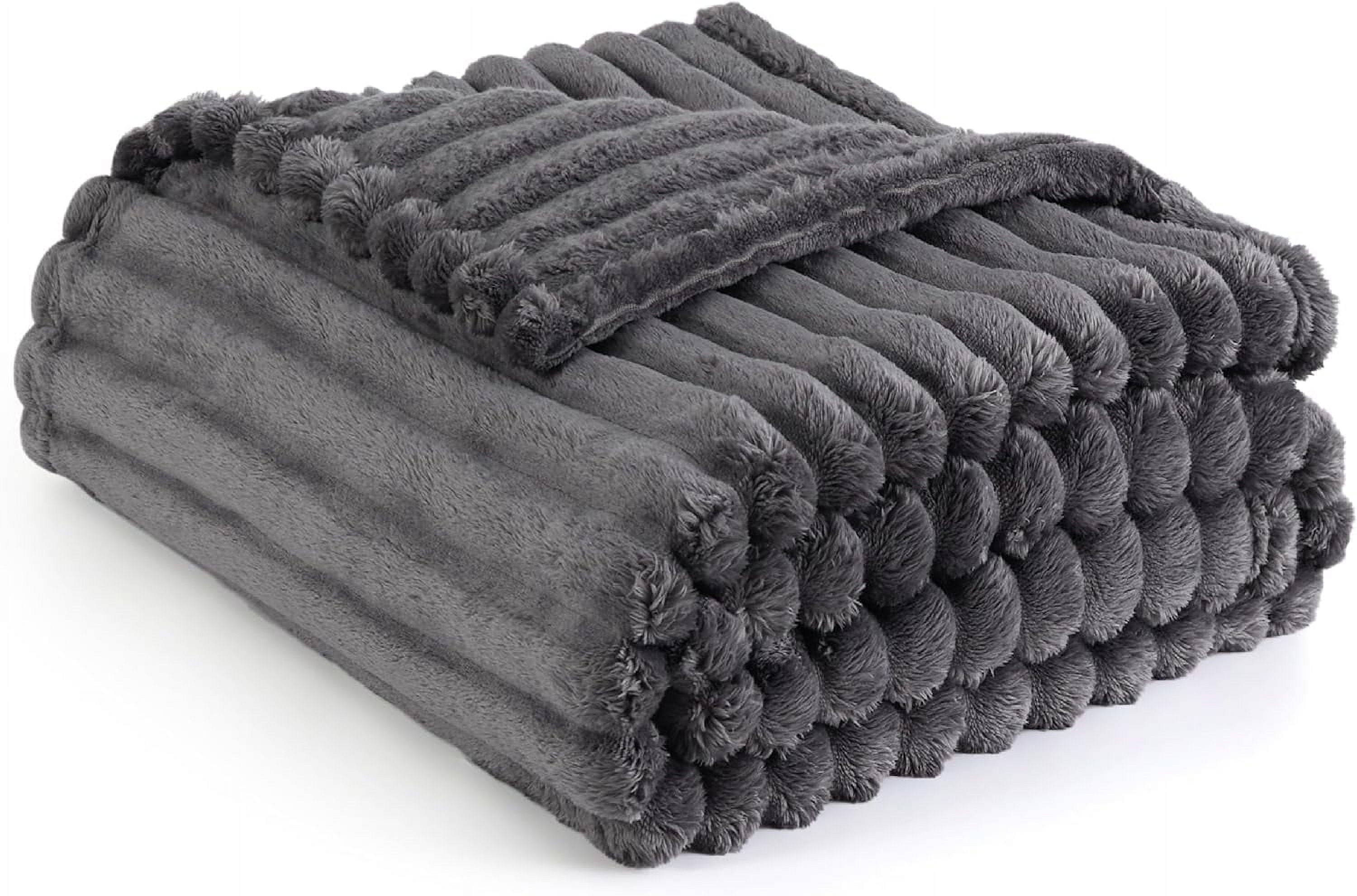 U by Bedsure Grey Fleece Twin Blanket for Couch - Super Soft Cozy Blankets for Women, Girls, 60x80 inches