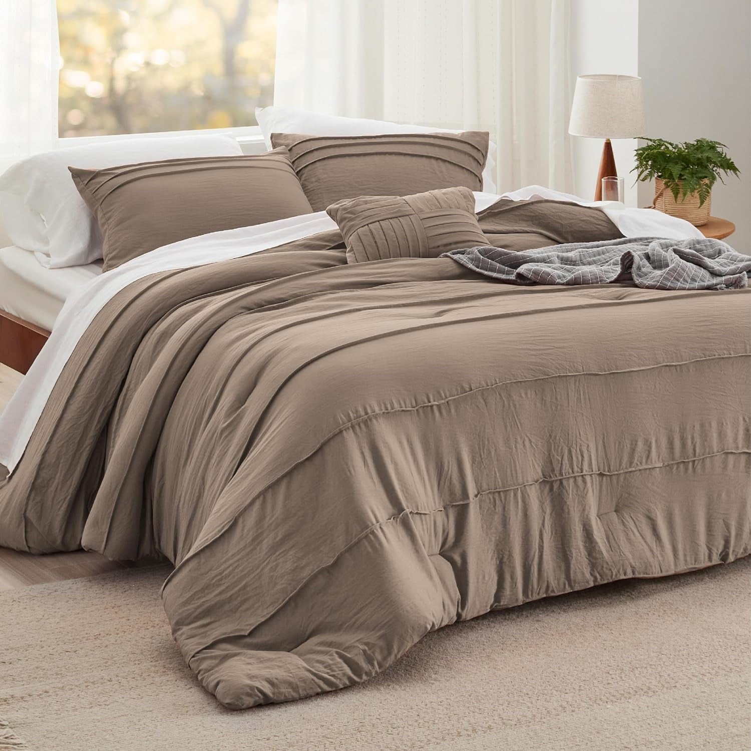 Cozy Comfort Brown King Size Comforter Set - 4 Pieces Pinch Pleat Bed Set, Down Alternative Bedding Sets for All Season, 1 Comforter, 2 Pillowcases, 1 Decorative Pillow