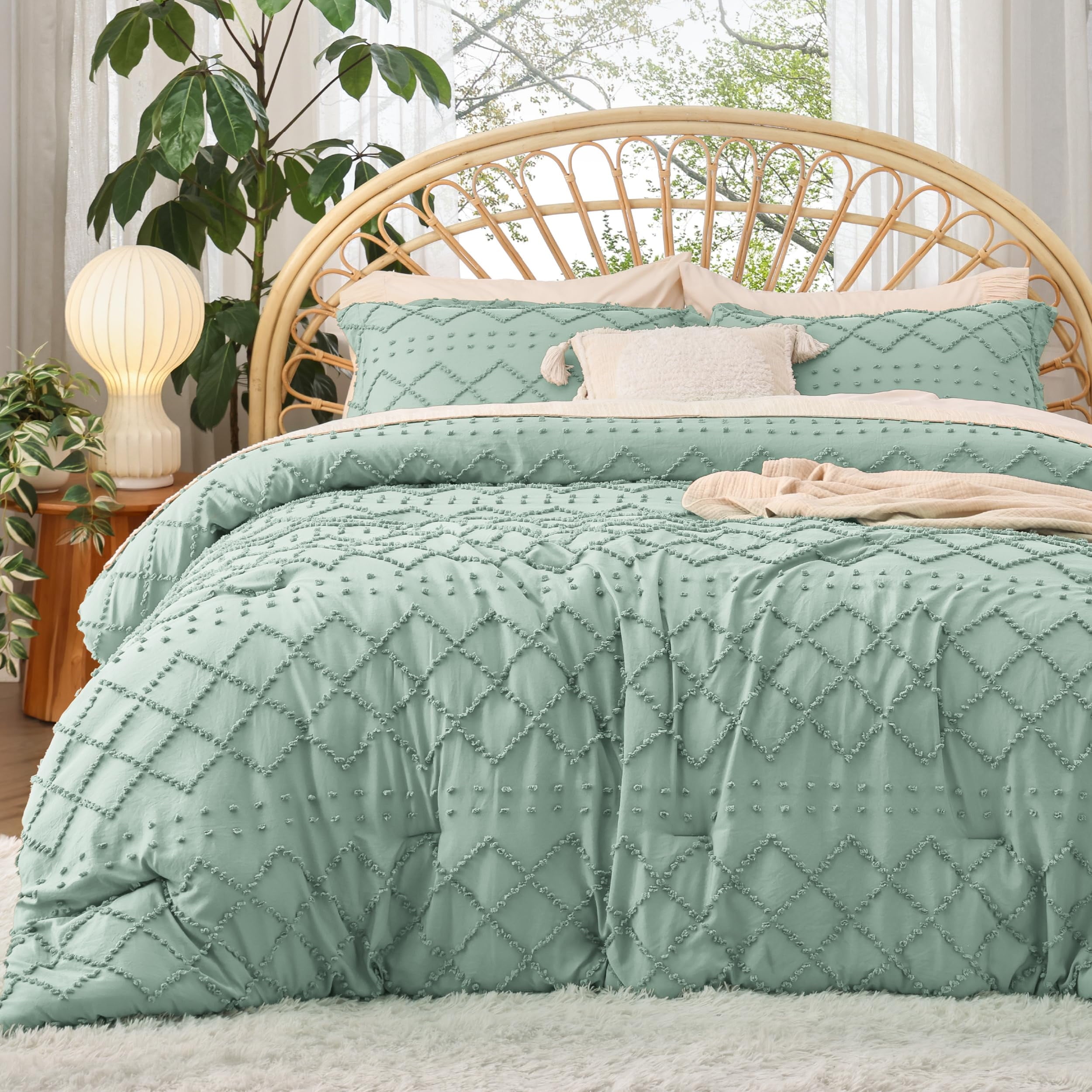 Cozy Comfort Comforter Set, Boho Tufted Shabby Chic Bedding Comforter Set, 3 Pieces Vintage Farmhouse Bed Set for All Seasons, Soft Bedding Set with 2 Pillow Shams,King,Jadeite