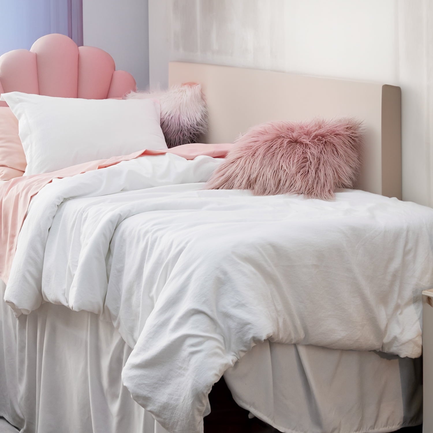 Cozy Comfort by Bedsure White Duvet Cover Queen Size - Soft Prewashed Duvet Cover Set, 3 Pieces, 1 Duvet Cover 90x90 Inches with Zipper Closure and 2 Pillow Shams